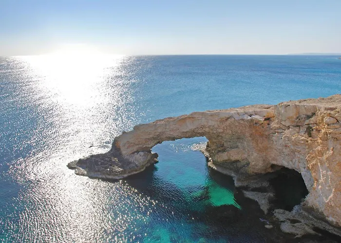 Elizabeth - Pernera Center *